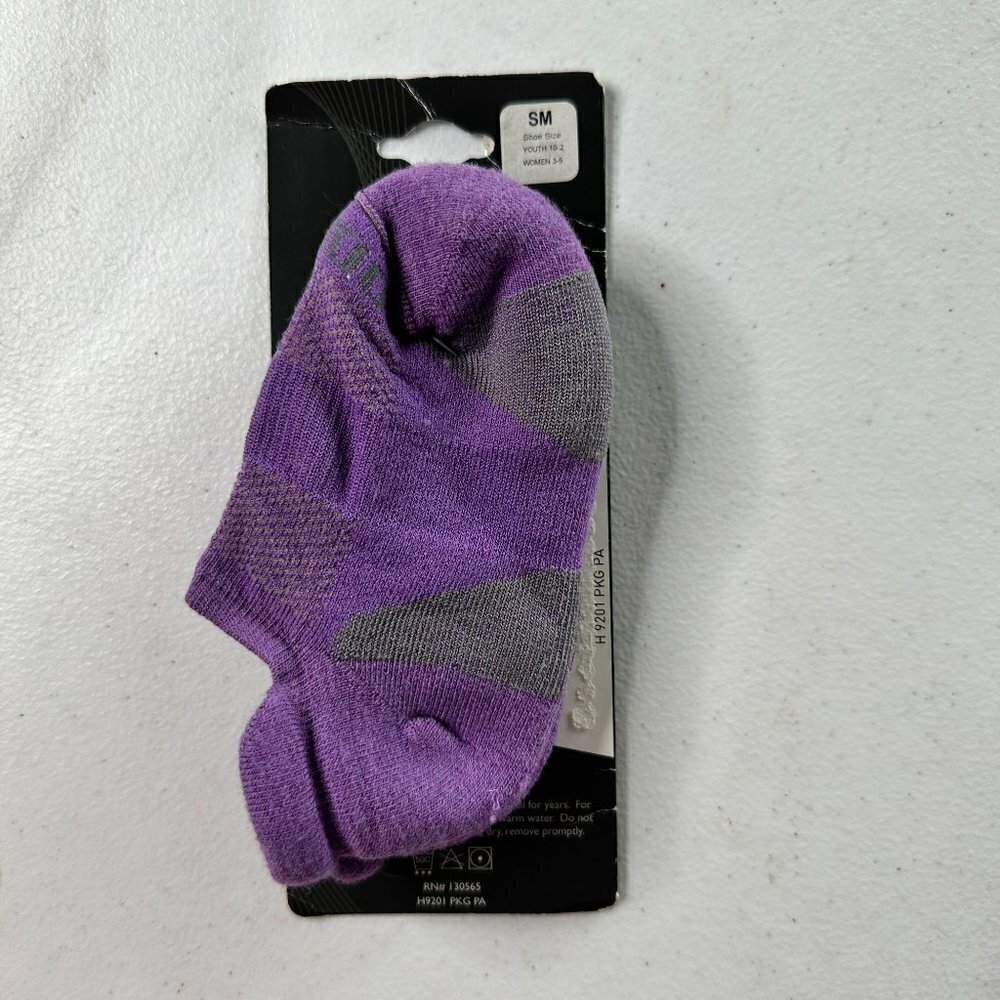 NEW Kentwool Purple and Gray Tour Skinn Socks Women Size 3-5 Youth 10-2 SM